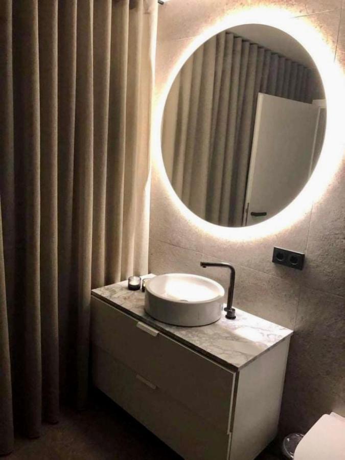 Keflavik Luxury Apartment - Kla Bagian luar foto