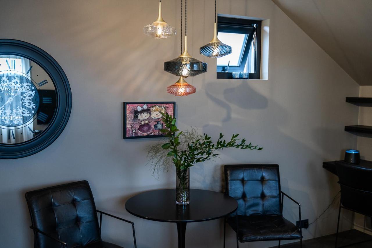 Keflavik Luxury Apartment - Kla Bagian luar foto