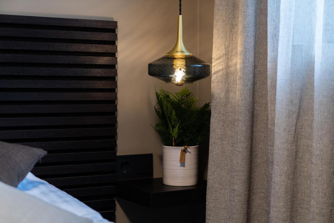 Keflavik Luxury Apartment - Kla Bagian luar foto